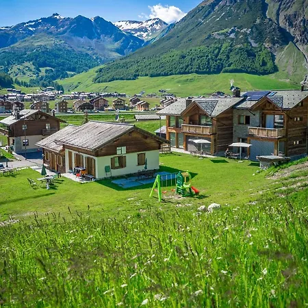 Chalet Deshana Myholidaylivigno * Livigno